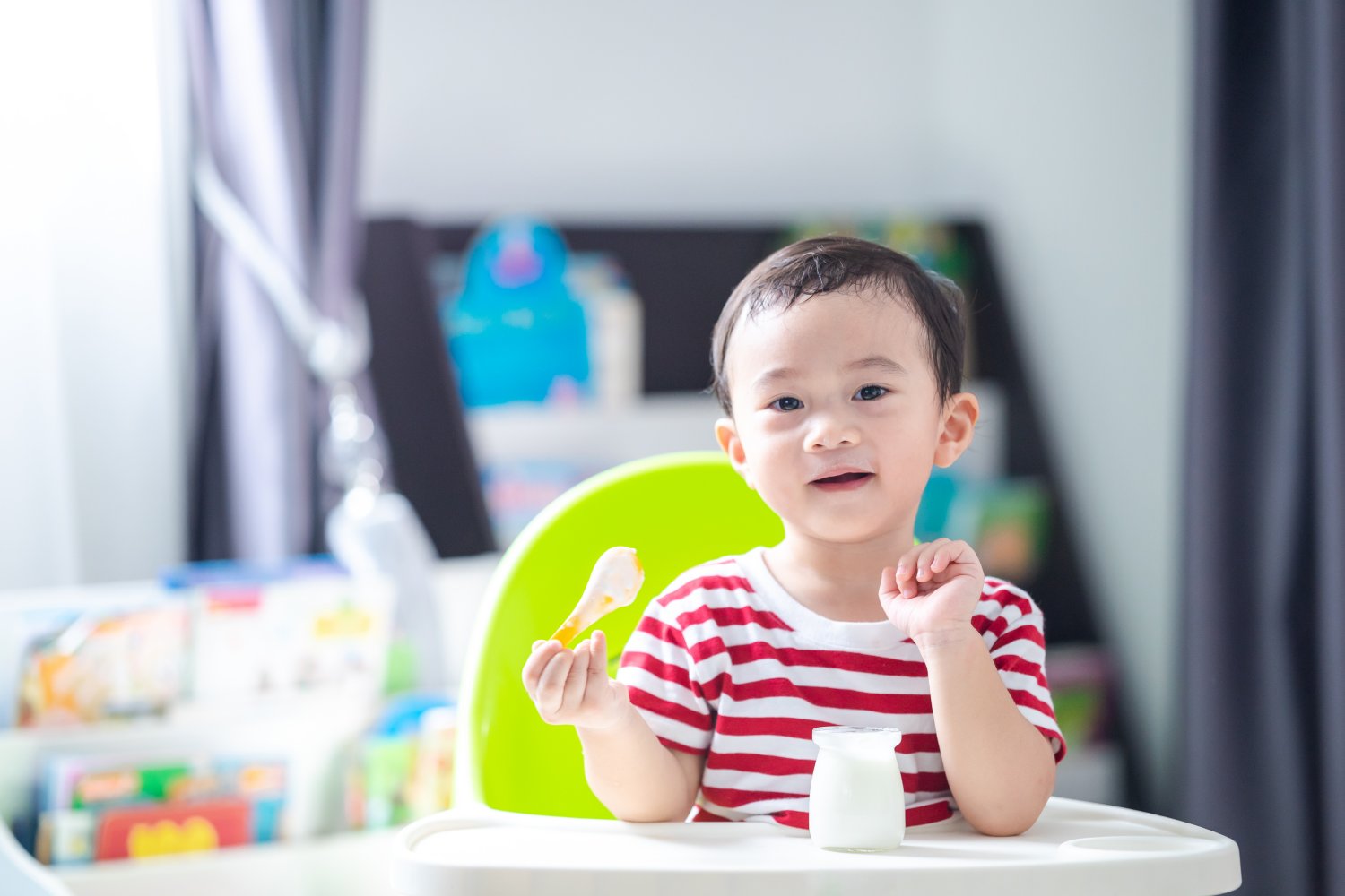 Trẻ bị tiêu chảy có ăn được sữa chua không?