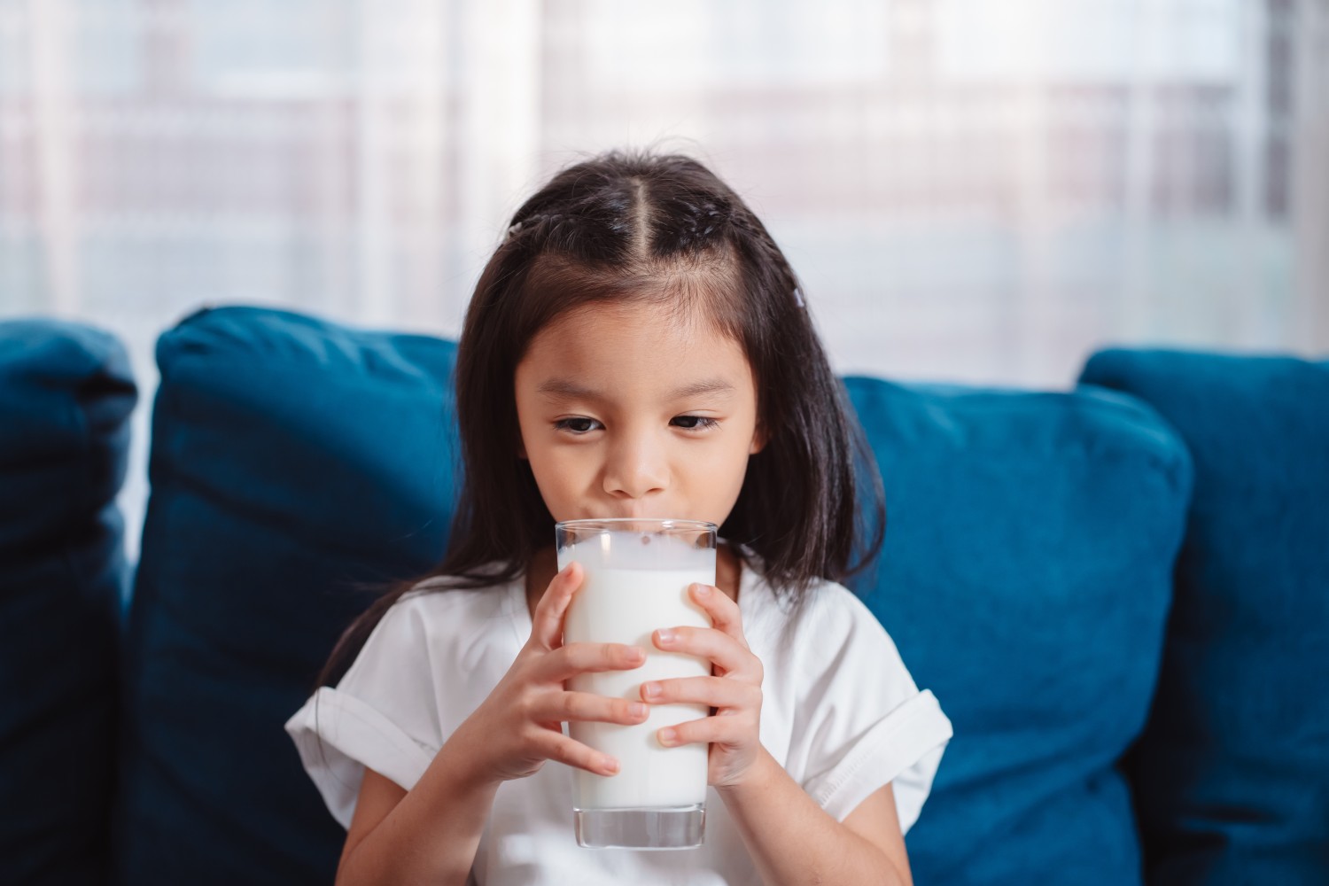 Lựa chọn sữa theo nhu cầu dinh dưỡng của bé