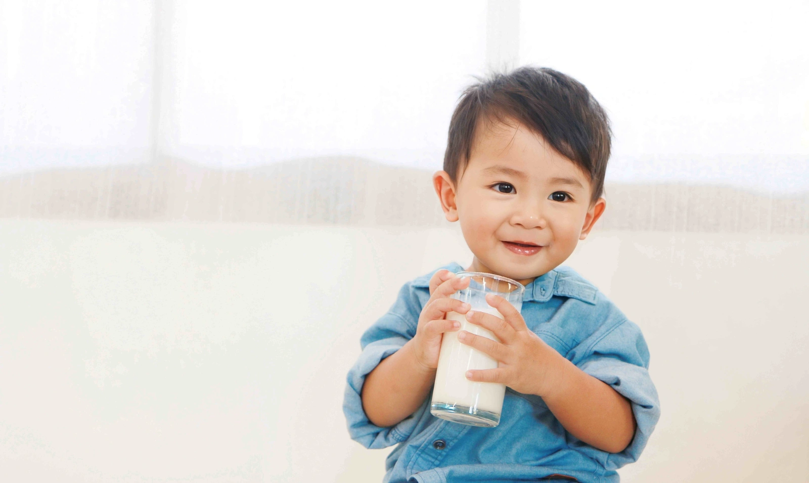 Hiện nay, sữa công thức cải tiến đã bổ sung đủ 6 HMOs quan trọng