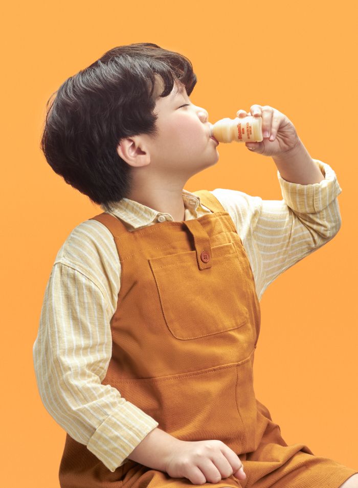 Bé uống Probi cam