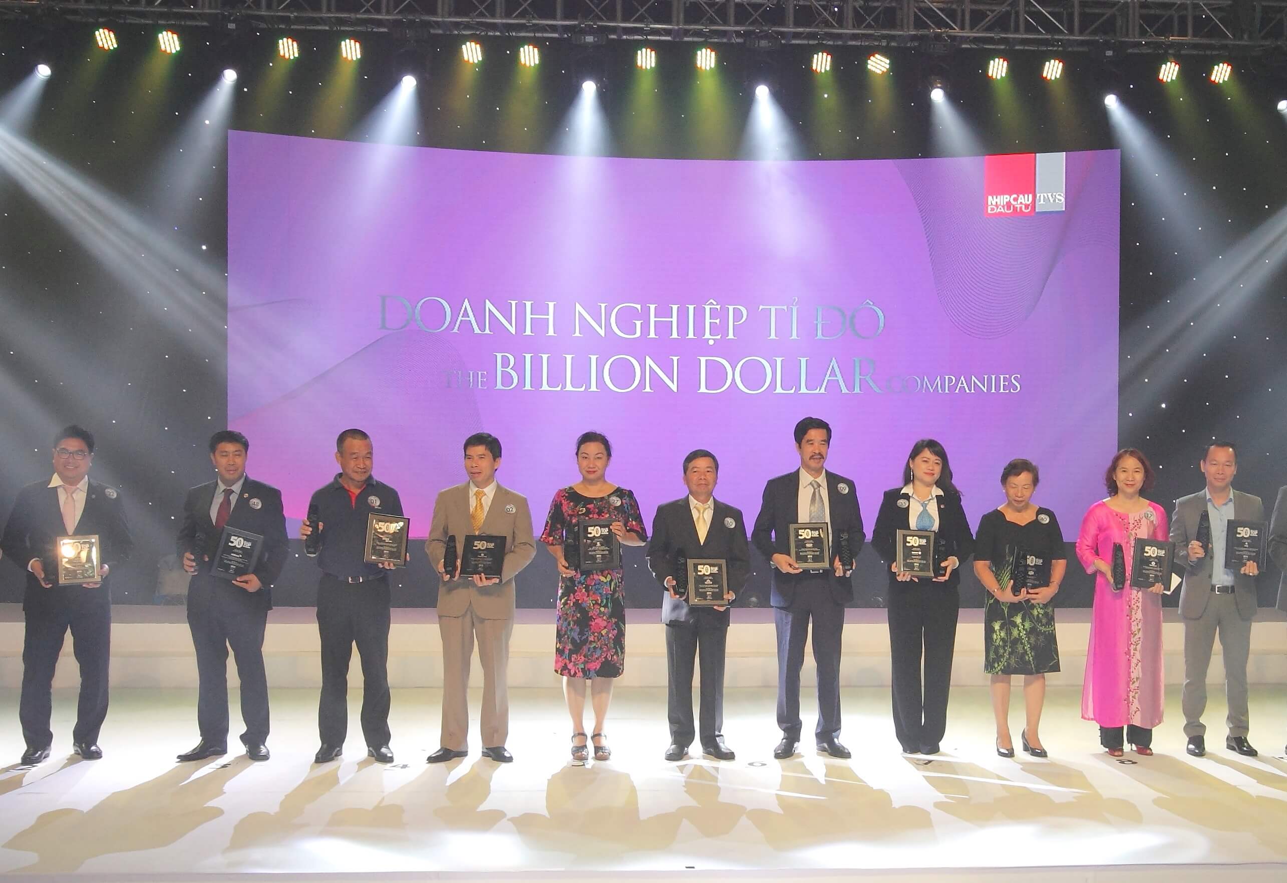 Vinamilk liên tục nhận được các bình chọn xuất sắc trong lĩnh vực kinh doanh 3