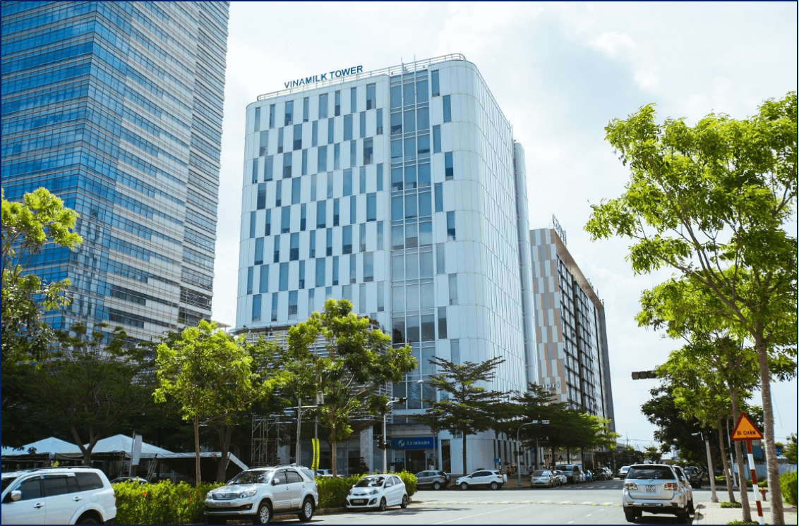 Vinamilk 3 năm liền đứng trong Top 10 doanh nghiệp phát triển bền vững tại Việt Nam 2