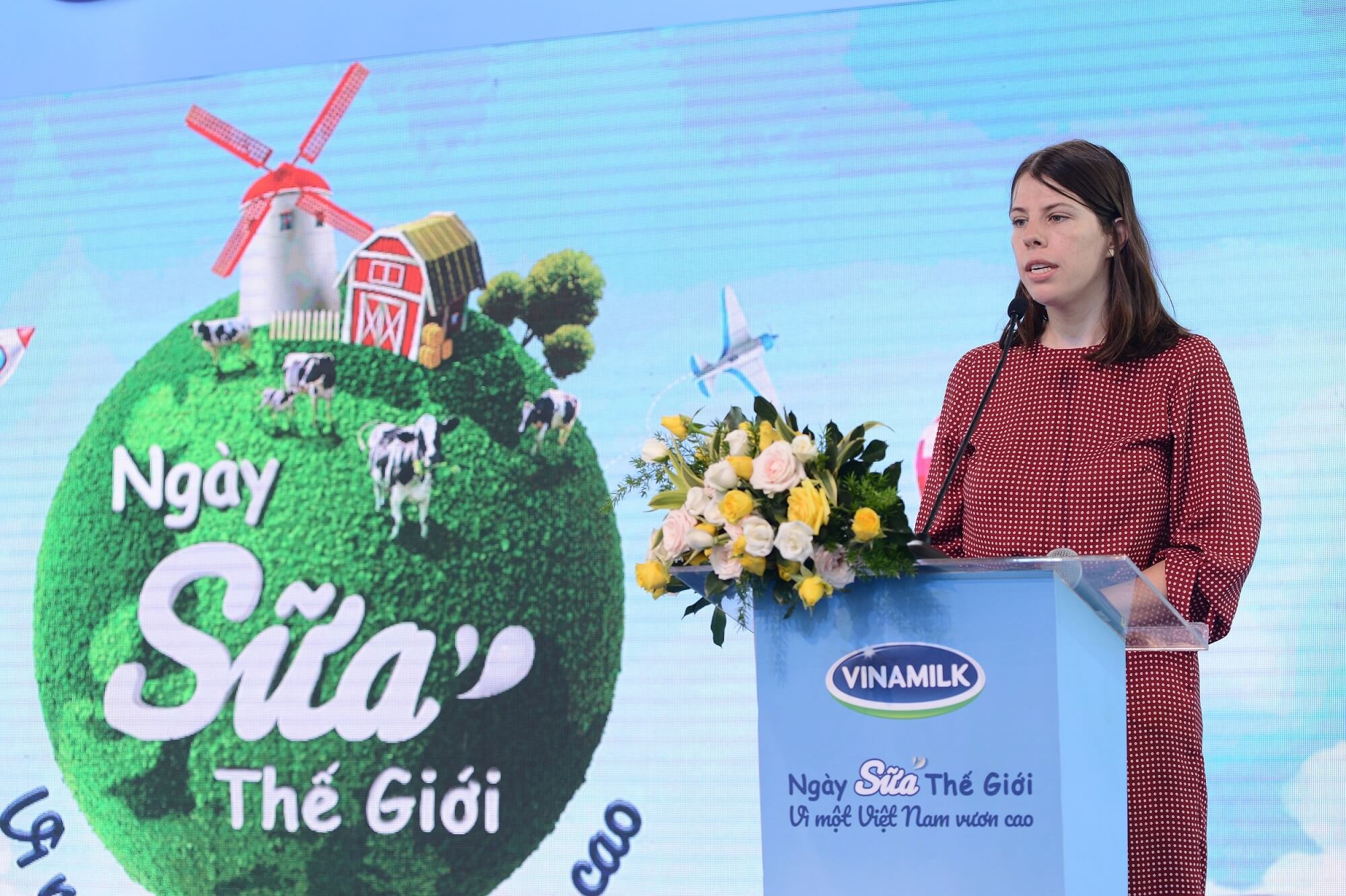 Vinamilk hưởng ứng thông điệp niềm vui uống sữa tại trường của ngày sữa thế giới 2019 4