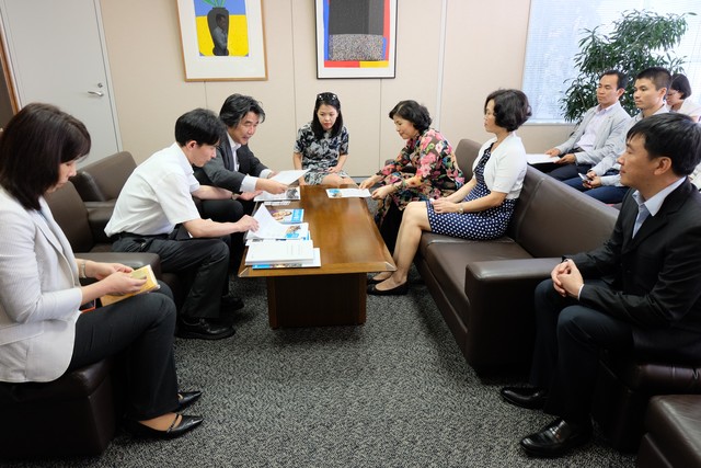 Bà Mai Kiều Liên nhận giải thưởng Nikkei châu Á 2015 6