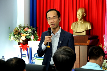 Tham tán thương mại, công sứ Việt Nam tại các nước thăm “siêu nhà máy” của Vinamilk 4