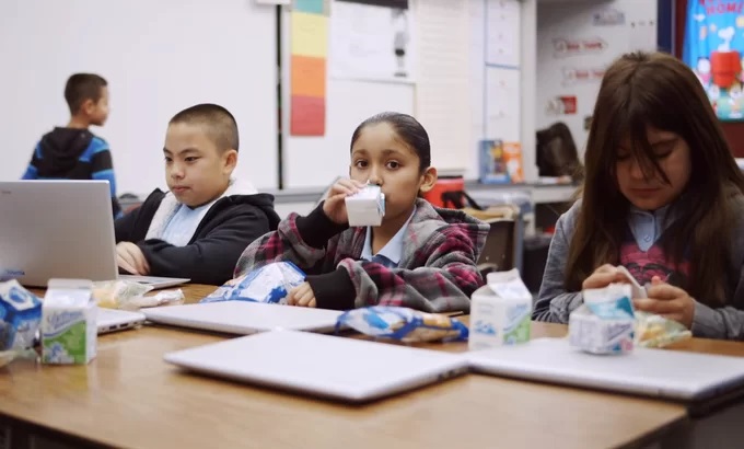 Thứ trưởng Nông nghiệp Mỹ thăm siêu nhà máy sữa Vinamilk 16