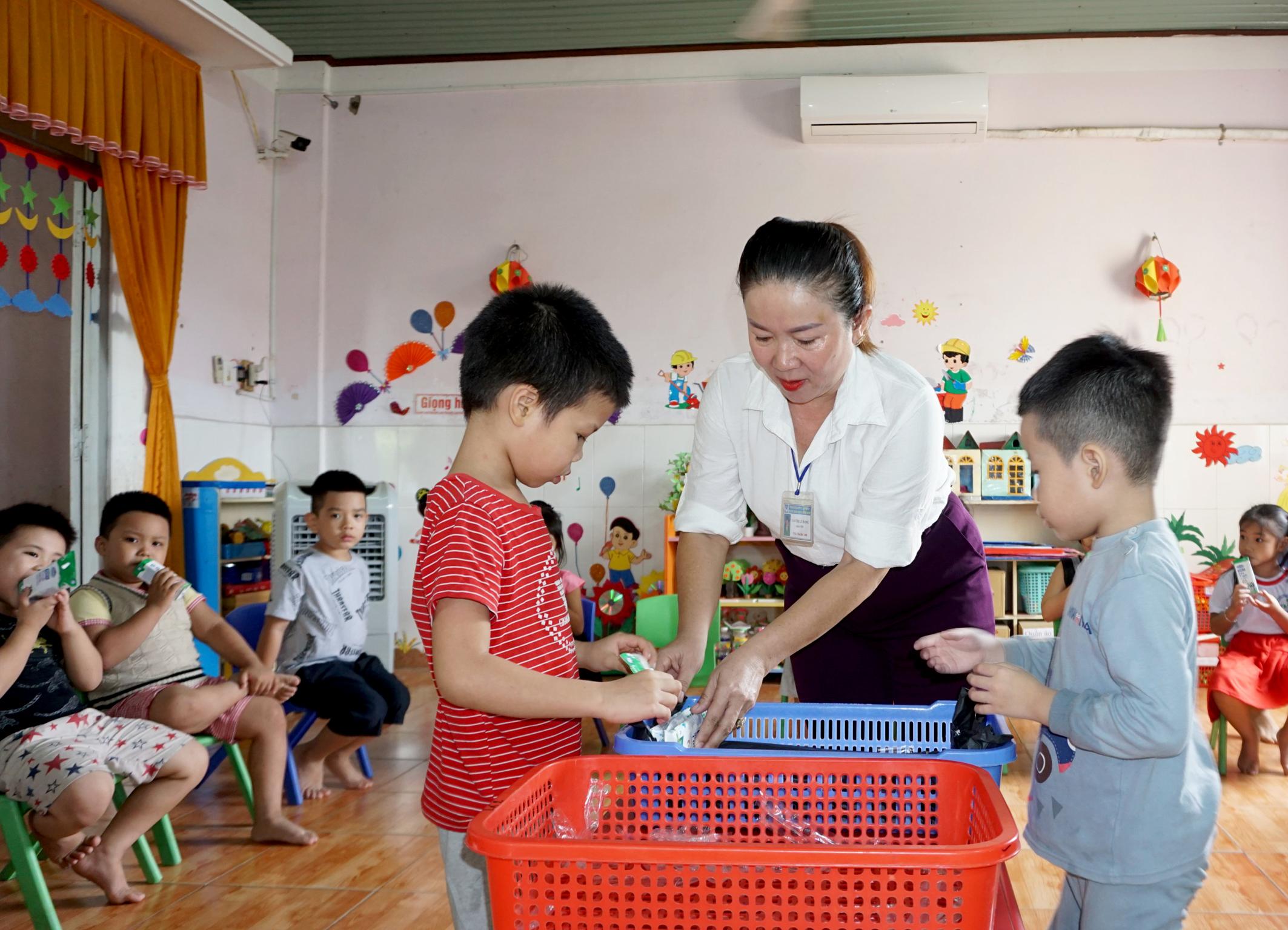 Bình Định tích cực với các công tác triển khai sữa học đường trong năm học mới 3