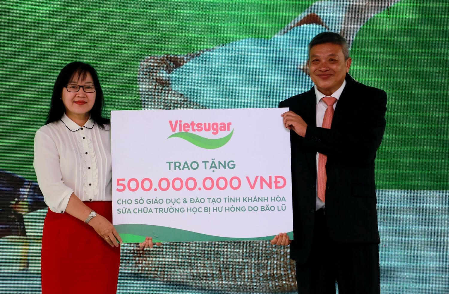 Vinamilk chính thức bước chân vào ngành mía đường Việt Nam 2