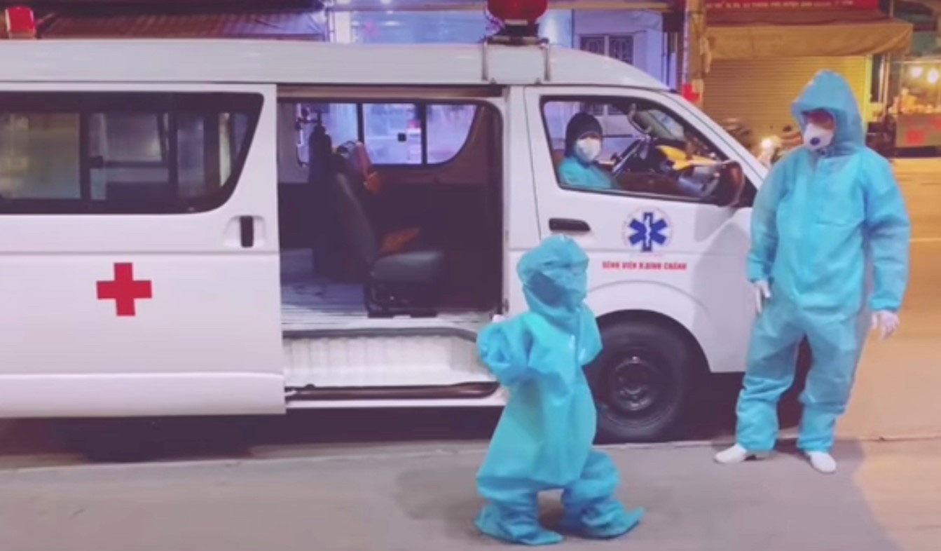 Vinamilk Sure Prevent & Optimum Gold tiếp sức tuyến đầu trong chiến dịch “Bạn khỏe mạnh, Việt Nam khỏe mạnh” 1