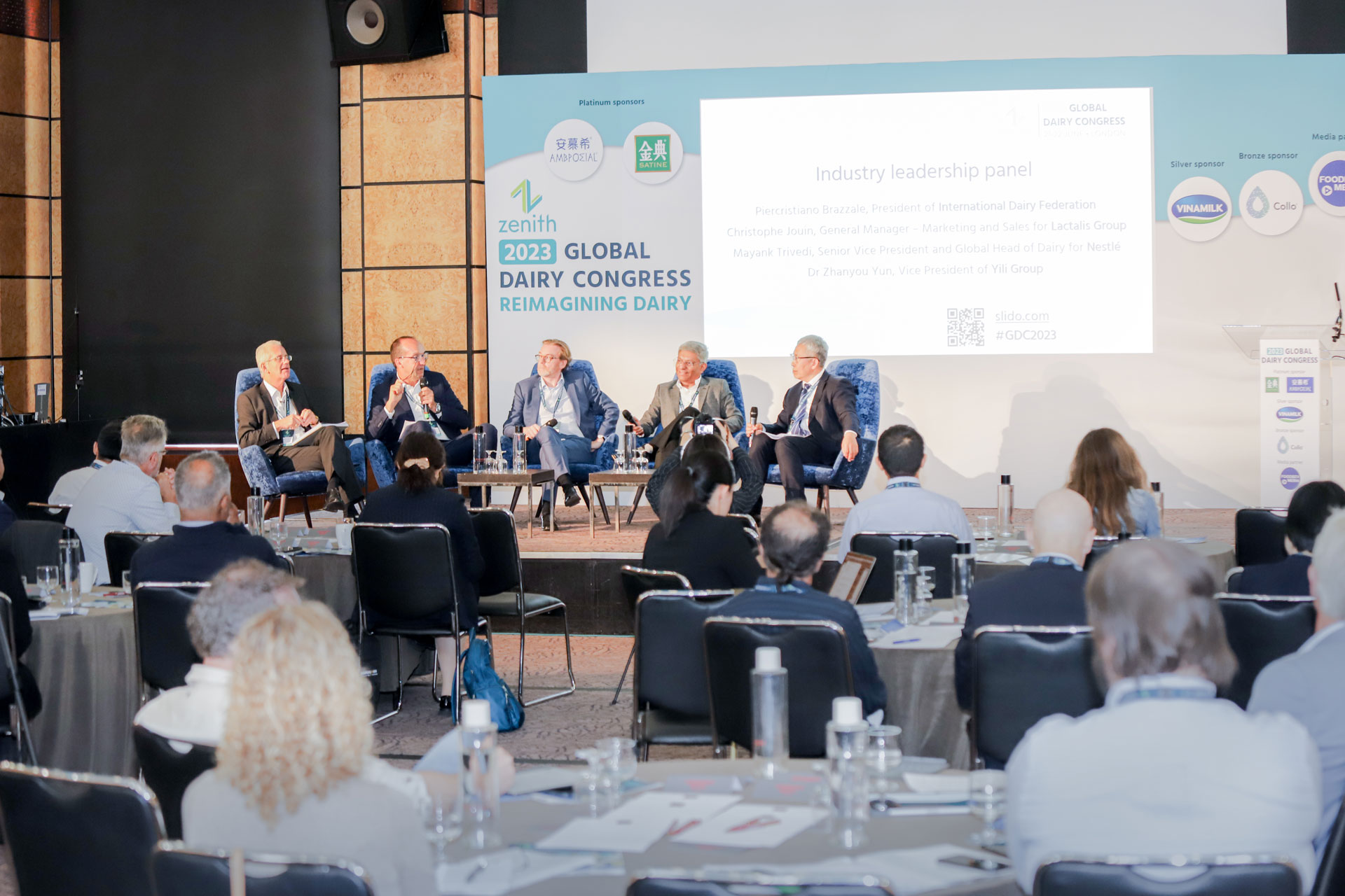 Vinamilk – đại diện duy nhất đến từ Asean tham luận và nhận giải thưởng lớn tại Hội nghị sữa toàn cầu 6