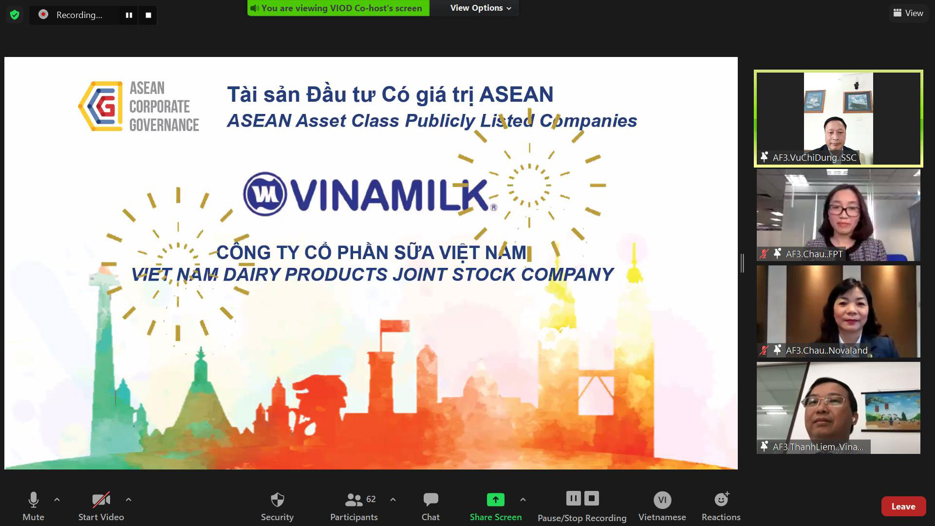 Vinamilk là doanh nghiệp niêm yết quản trị công ty tốt nhất Việt Nam và được vinh danh là tài sản đầu tư có giá trị của ASEAN 2020 1