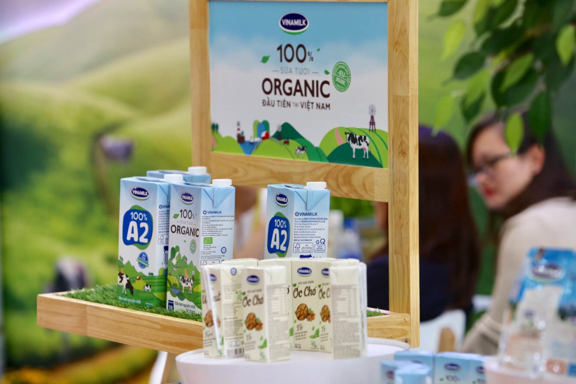 Vinamilk nhận bằng khen của thủ tướng chính phủ về phát triển tam nông bền vững 2