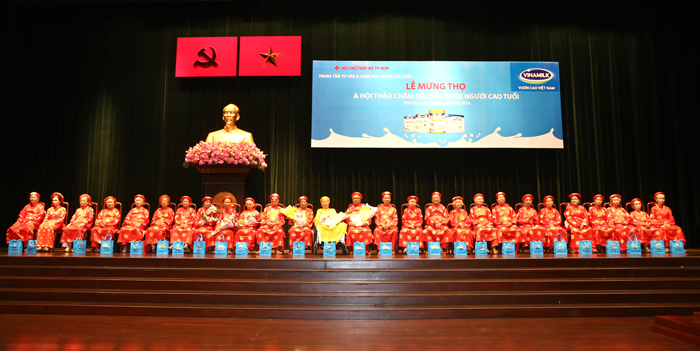 Đồng hành tổ chức lễ mừng thọ và chăm sóc sức khỏe cho 1000 người cao tuổi tại TP.HCM 1