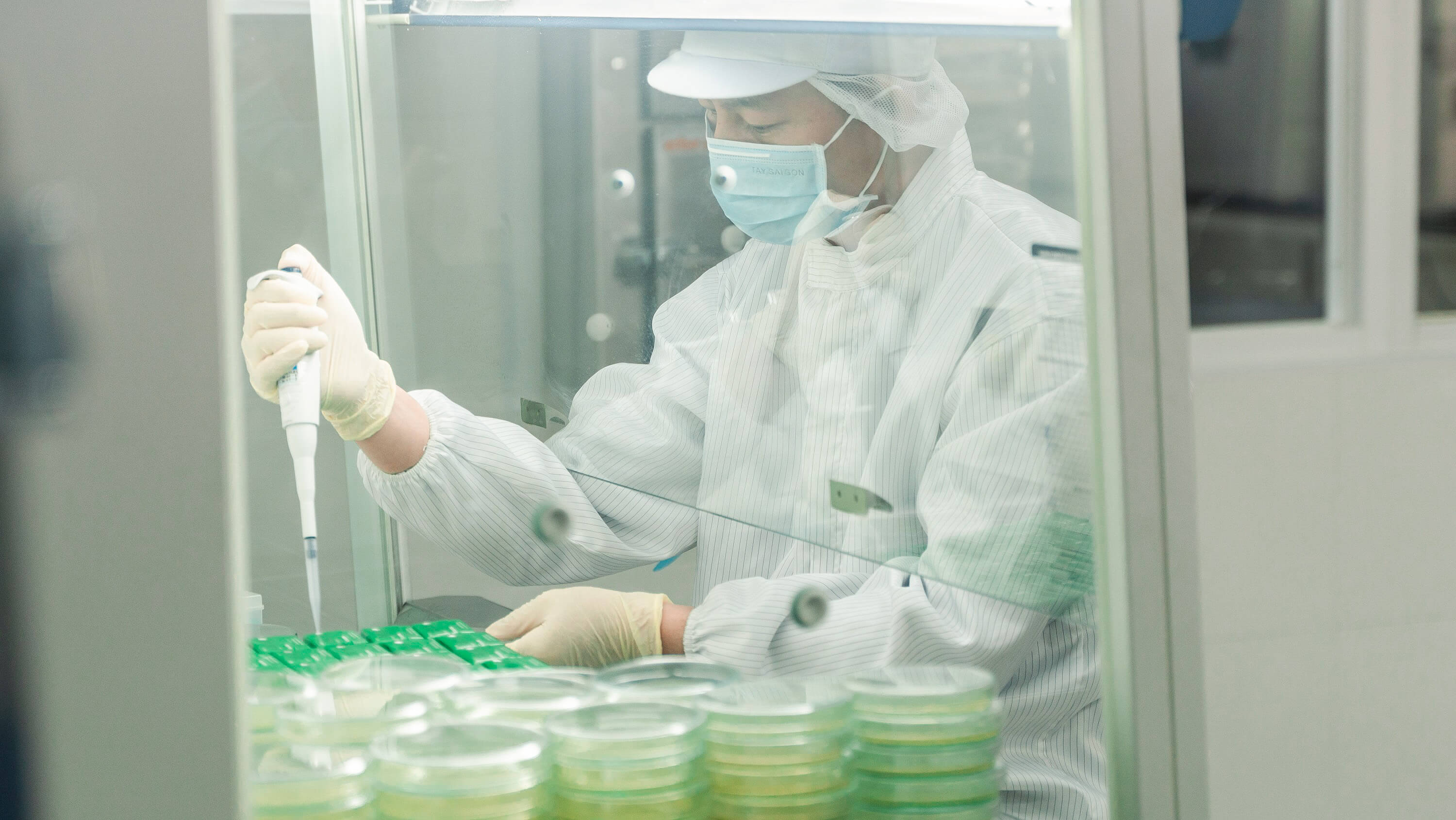 Sữa học đường: Trăm nghe và… đã thấy 5