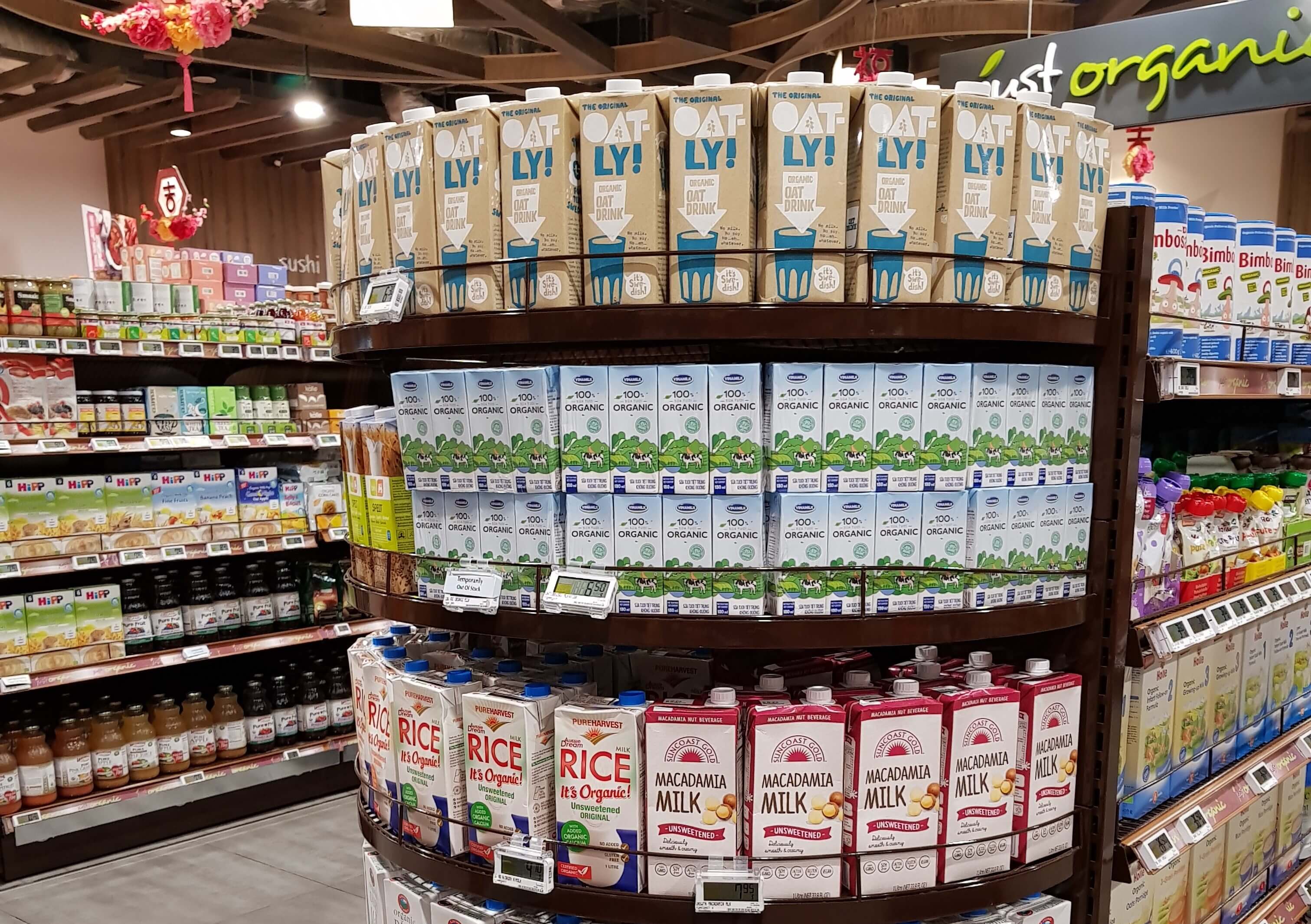 Sữa tươi organic Vinamilk vào siêu thị Singapore, mở cơ hội xuất khẩu sữa tươi ra nhiều nước trên thế giới 1