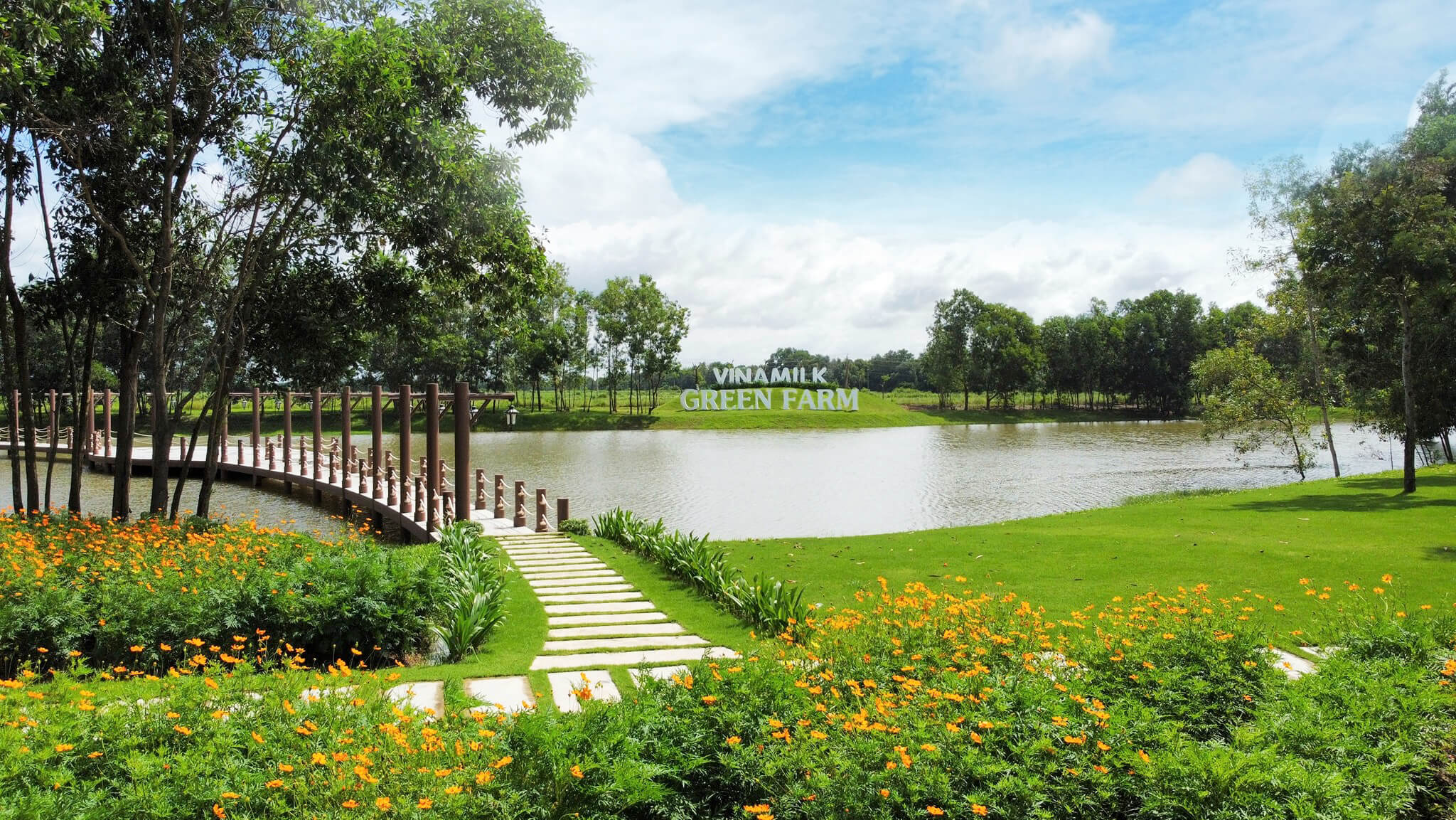 Mô hình phát triển bền vững “Vinamilk Green Farm” được chia sẻ tại hội nghị sữa toàn cầu 7