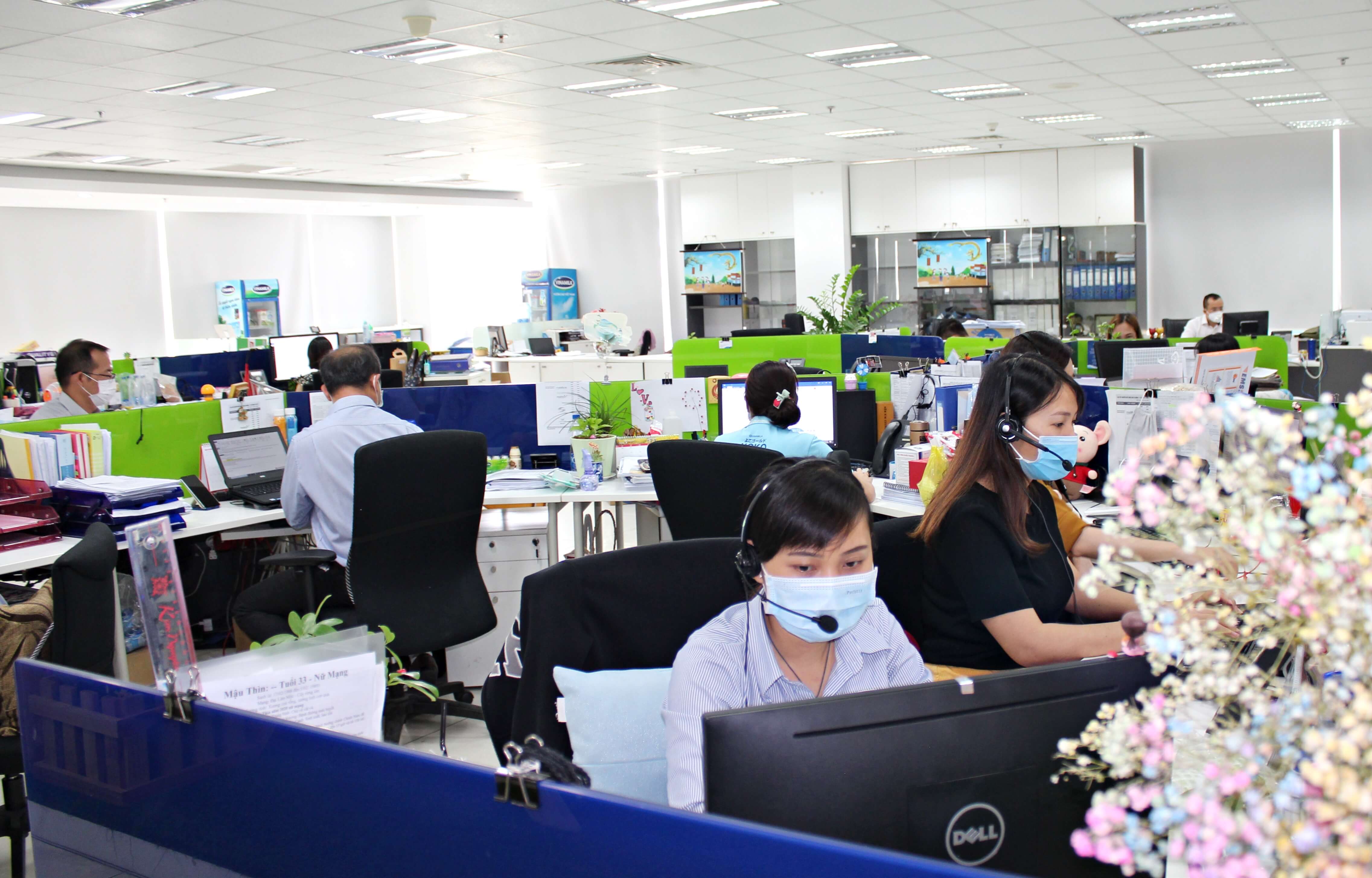 Vinamilk hỗ trợ 10 tỷ đồng để mua thiết bị y tế giúp phát hiện nhanh virus SARS-COV-2 2