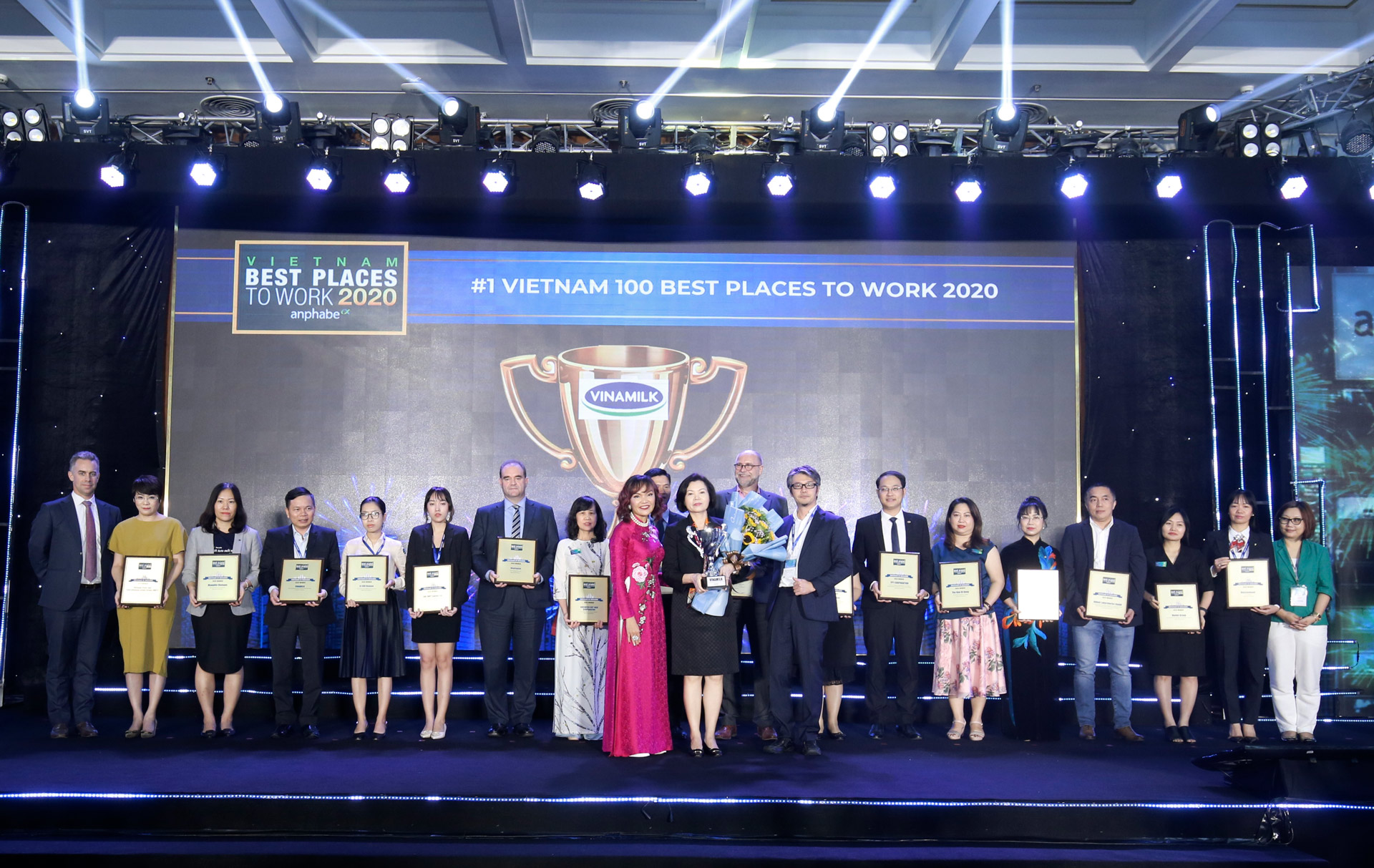 Phó Chủ tịch nước đánh giá cao nỗ lực tăng trưởng của Vinamilk trong năm 2020 7